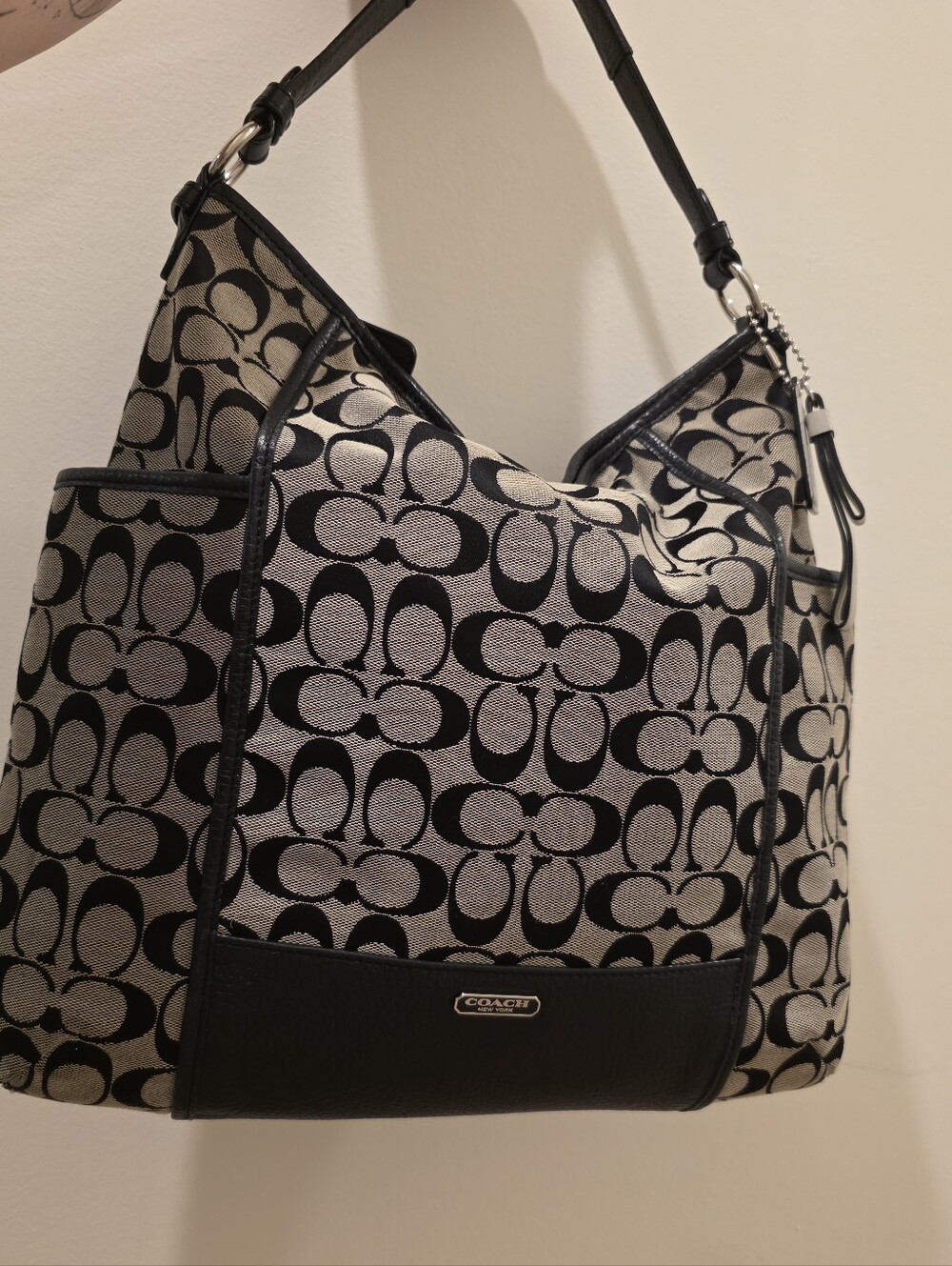 Coach Park Signature Hobo Bag Canvas Monogram With Leather Detailing Black White
